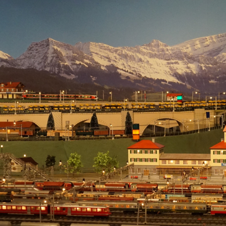 EISENBAHN IN SPUR 0